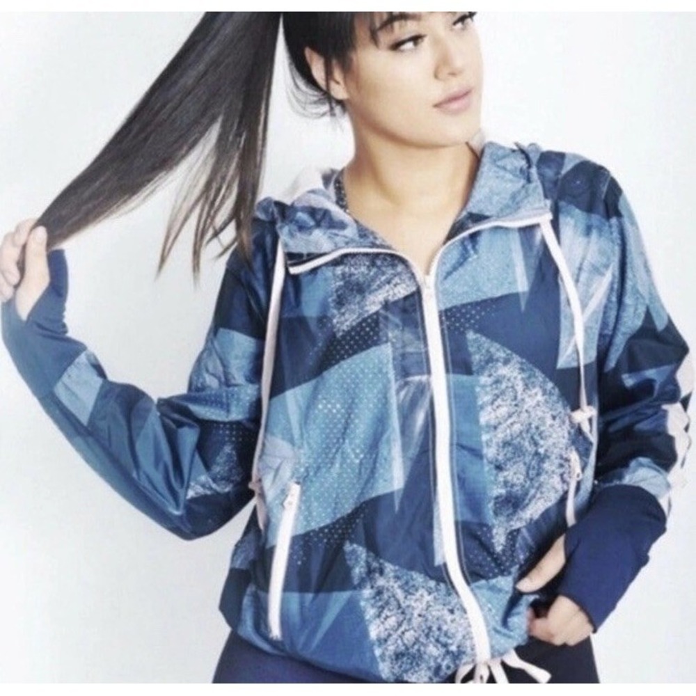 ZYIA Activewear Geometric Radical Bomber Full Zip Hooded Windbreaker Jacket XXS